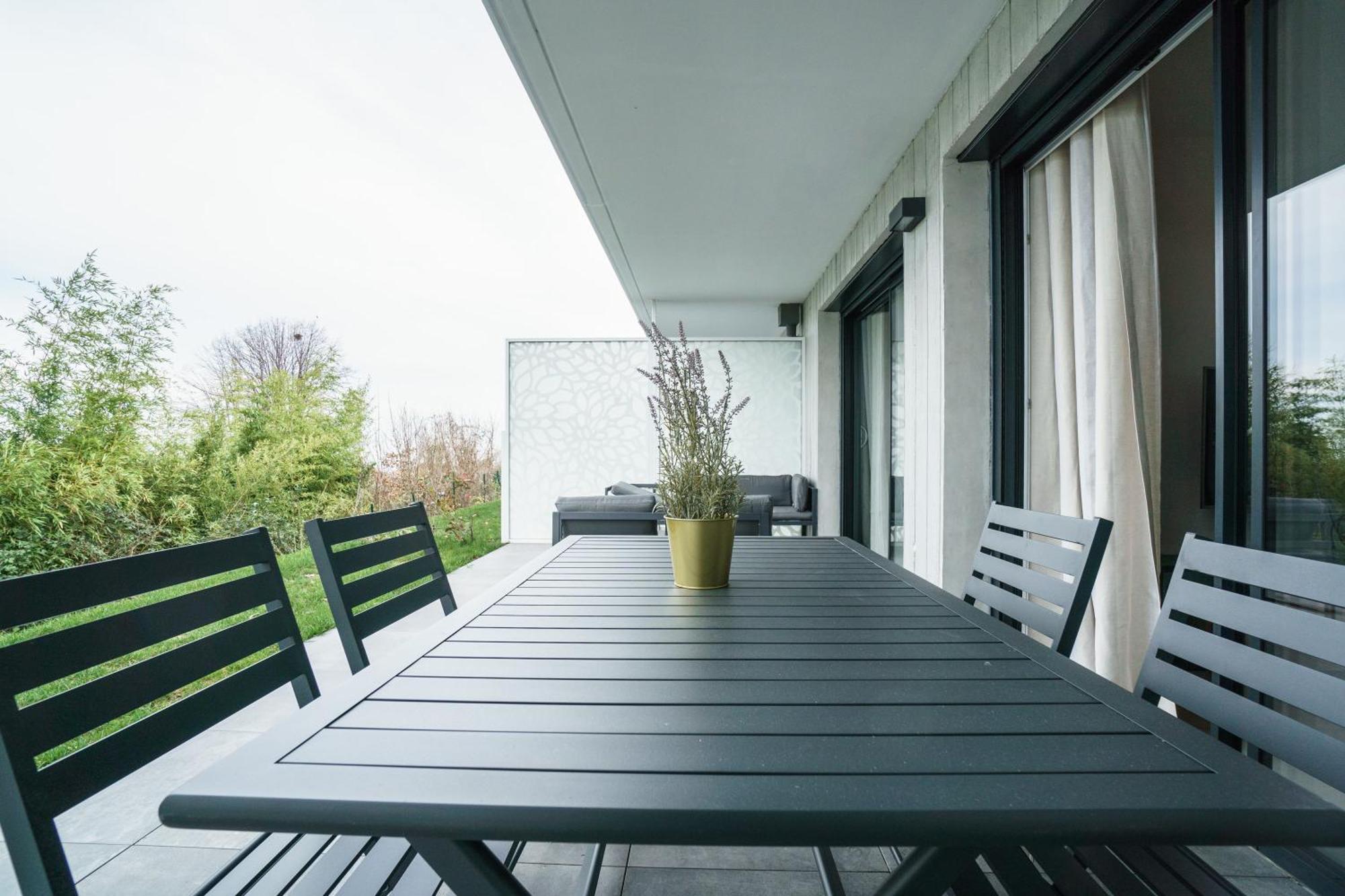 אוויאן-לה-באן Royal Park Lake View Apartment מראה חיצוני תמונה
