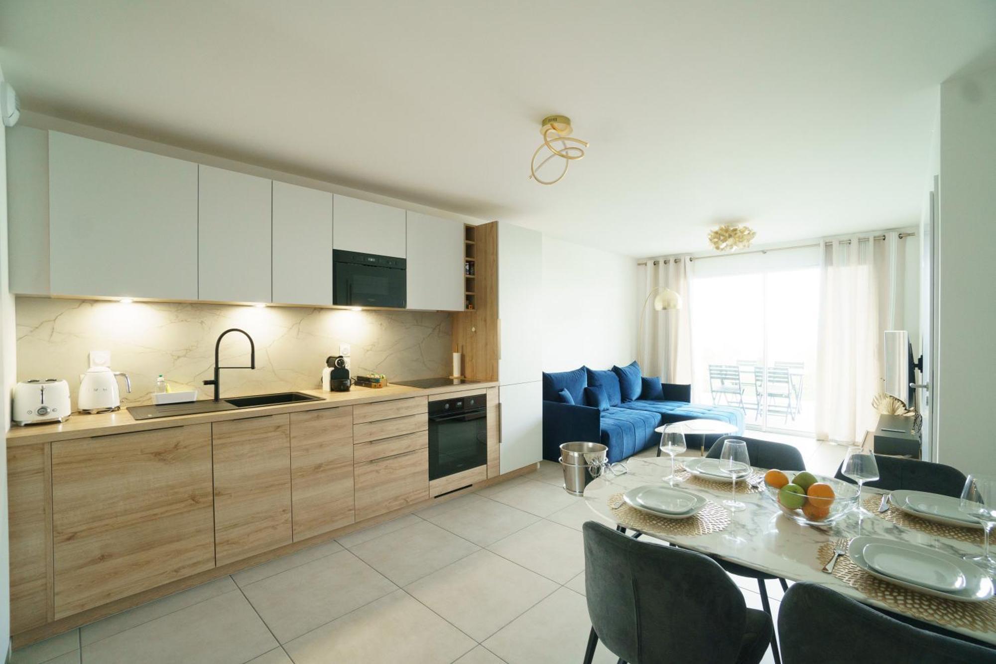 אוויאן-לה-באן Royal Park Lake View Apartment מראה חיצוני תמונה